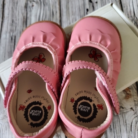 Livie and Luca Ruche Mary Jane Shoes Guava Shimmer New Without Box - Picture 4 of 7